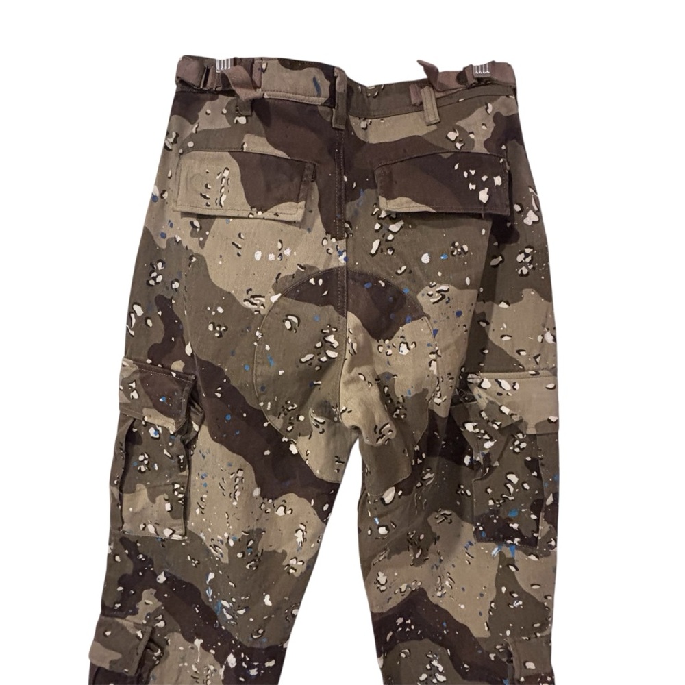 Fashion Nova Women’s Camo Paint Splatter Cargo Pants Utility Streetwear Flare XS - Picture 7 of 13